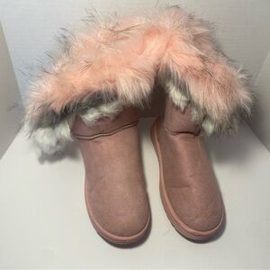 Pink Winter Boots with Plush Trim